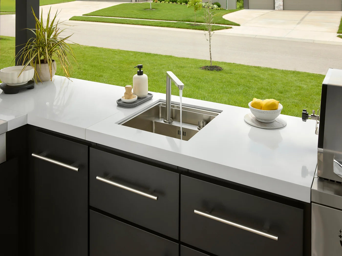 Lancaster Covered L-Shape Outdoor Kitchen with Built-In Appliances — Professionally Installed